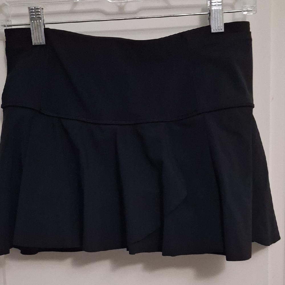 Lululemon Athletica Black Skater Skirt